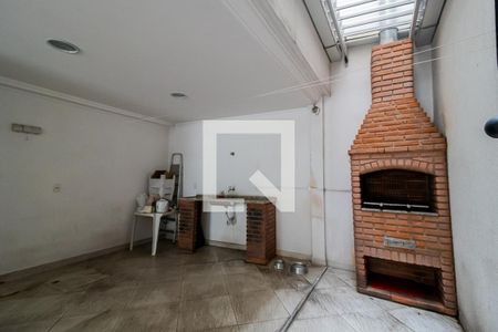 Casa à venda com 196m², 3 quartos e 4 vagasChurrasqueira