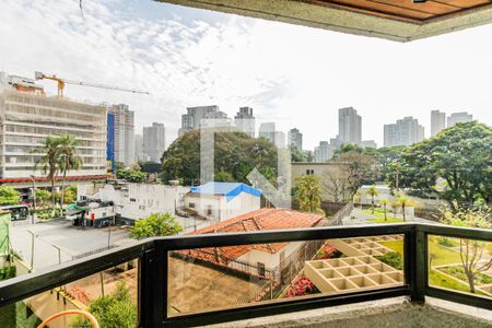 Varanda de apartamento à venda com 3 quartos, 136m² em Santo Amaro, São Paulo