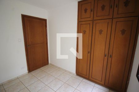 Casa à venda com 200m², 3 quartos e 2 vagasQuarto 2