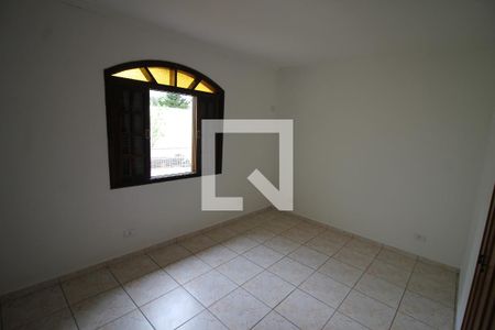 Casa à venda com 200m², 3 quartos e 2 vagasQuarto 3