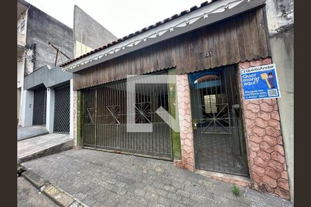 Casa à venda com 200m², 3 quartos e 2 vagasEntrada