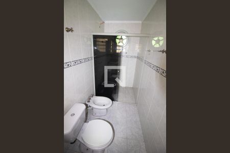 Banheiro da Suíte de casa à venda com 3 quartos, 200m² em Vila Santo Estevão, São Paulo