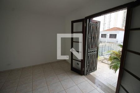 Quarto 1 - Suíte de casa à venda com 3 quartos, 200m² em Vila Santo Estevão, São Paulo