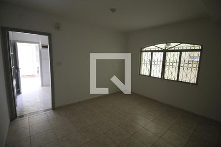 Casa à venda com 200m², 3 quartos e 2 vagasSala de Jantar