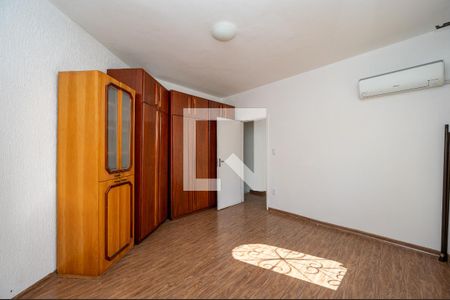 Quarto 1 de casa para alugar com 1 quarto, 75m² em Campo Belo, São Paulo