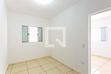 Quarto 1 de casa para alugar com 2 quartos, 90m² em Vila Esperança, São Paulo