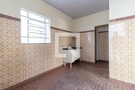 Cozinha de casa para alugar com 1 quarto, 27m² em Vila Moraes, São Paulo