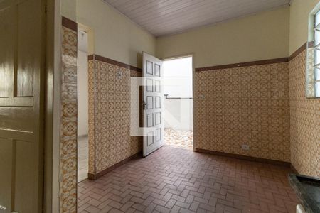 Cozinha de casa para alugar com 1 quarto, 27m² em Vila Moraes, São Paulo