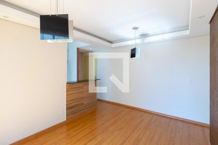 Sala de apartamento para alugar com 2 quartos, 58m² em Bonfim, Campinas