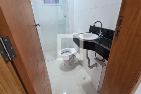 Banheiro de apartamento para alugar com 2 quartos, 50m² em Vila Formosa, São Paulo