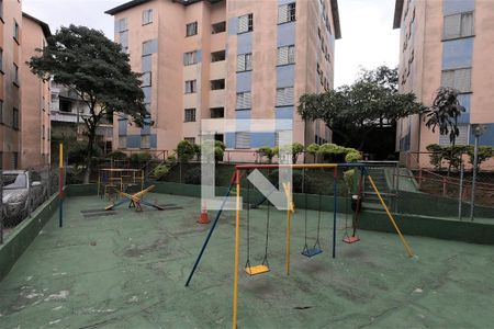 Apartamento para alugar com 47m², 2 quartos e 1 vagaÁrea comum - Playground