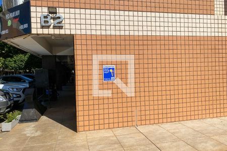 Studio para alugar com 34m², 1 quarto e 1 vaga Studio para alugar com 34m², 1 quarto e 1 vagaPlaca