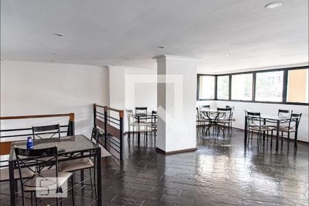 Apartamento à venda com 103m², 2 quartos e 2 vagasÁrea comum - Salão de Festas