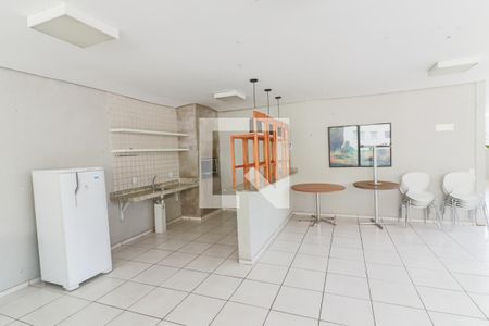 Apartamento para alugar com 45m², 2 quartos e 1 vagaÁrea comum - Churrasqueira