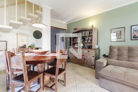 Sala  de casa à venda com 4 quartos, 149m² em Cidade Mãe do Céu, São Paulo