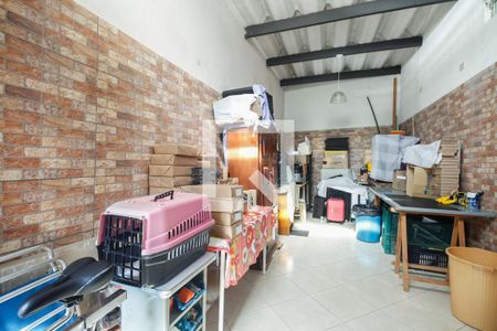 Casa à venda com 149m², 4 quartos e 2 vagas Casa à venda com 149m², 4 quartos e 2 vagasSalão - Churrasqueira