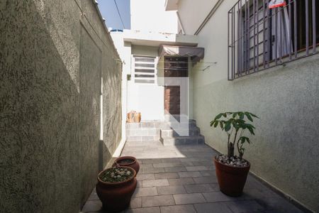Casa à venda com 149m², 4 quartos e 2 vagas Casa à venda com 149m², 4 quartos e 2 vagasQuintal