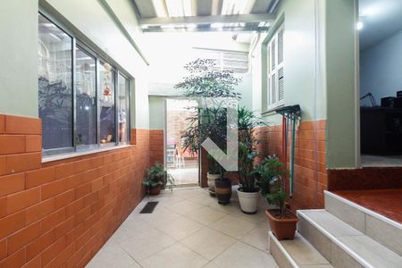 Casa à venda com 149m², 4 quartos e 2 vagas Casa à venda com 149m², 4 quartos e 2 vagasChurrasqueira