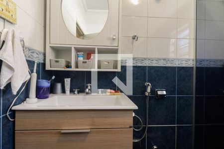 Casa à venda com 149m², 4 quartos e 2 vagas Casa à venda com 149m², 4 quartos e 2 vagasBanheiro Social