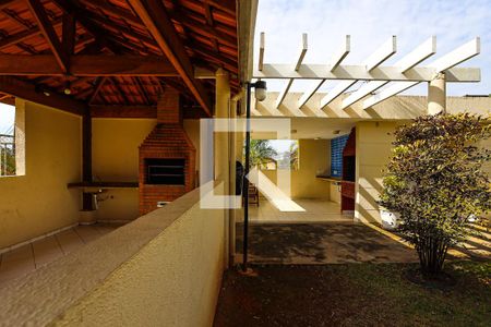 Apartamento para alugar com 52m², 2 quartos e 1 vaga Apartamento para alugar com 52m², 2 quartos e 1 vagaÁrea comum - churrasqueiras e forno de pizza