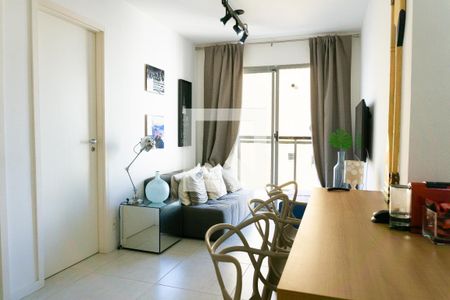 Sala de apartamento para alugar com 1 quarto, 44m² em Centro, Rio de Janeiro