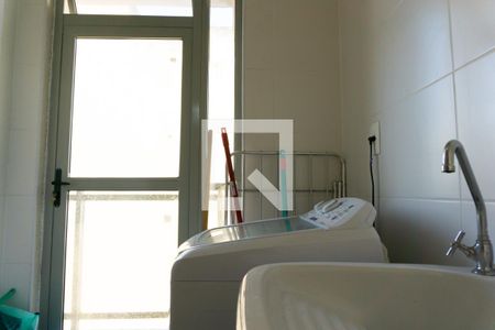 Apartamento para alugar com 44m², 1 quarto e sem vaga Apartamento para alugar com 44m², 1 quarto e sem vagaÁrea de Serviço