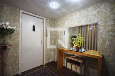 Hall privativo de apartamento à venda com 4 quartos, 345m² em Vila Sonia , São Paulo