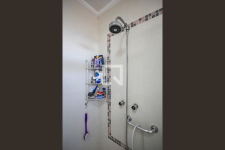 Apartamento à venda com 345m², 4 quartos e 4 vagasChuveiro do banheiro da suíte 4