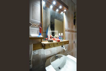 Apartamento à venda com 345m², 4 quartos e 4 vagasBanheiro suíte 3