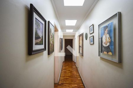 Apartamento à venda com 345m², 4 quartos e 4 vagasCorredor