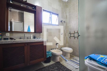 Apartamento à venda com 345m², 4 quartos e 4 vagasBanheiro suíte 1