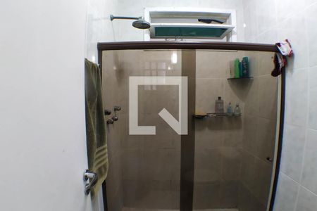 Casa à venda com 277m², 4 quartos e 2 vagas Casa à venda com 277m², 4 quartos e 2 vagasBanheiro Social