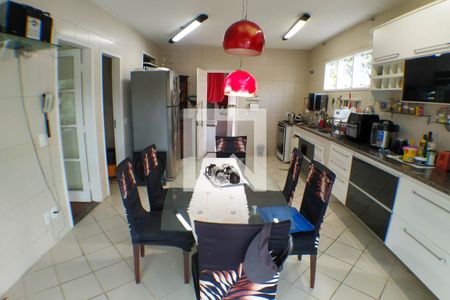 Casa à venda com 277m², 4 quartos e 2 vagas Casa à venda com 277m², 4 quartos e 2 vagasCozinha