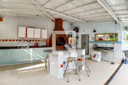 Casa à venda com 277m², 4 quartos e 2 vagas Casa à venda com 277m², 4 quartos e 2 vagasChurrasqueira