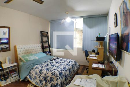 Casa à venda com 277m², 4 quartos e 2 vagas Casa à venda com 277m², 4 quartos e 2 vagasQuarto 1