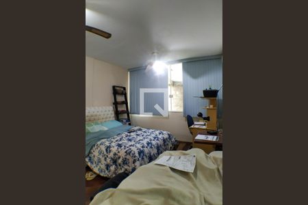 Casa à venda com 277m², 4 quartos e 2 vagas Casa à venda com 277m², 4 quartos e 2 vagasQuarto 1