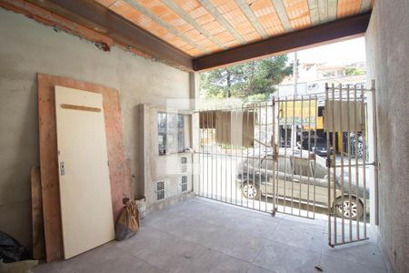 Garagem de casa para alugar com 3 quartos, 110m² em Vila Primavera, São Paulo