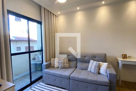Sala de apartamento à venda com 3 quartos, 69m² em Jardim Tupanci, Barueri