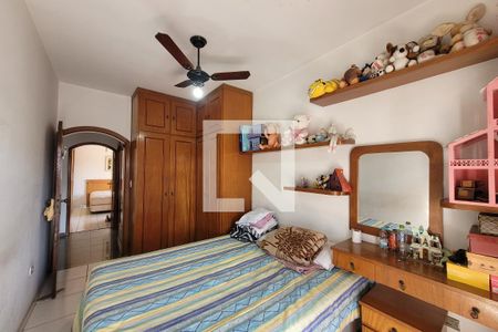 Casa à venda com 245m², 3 quartos e 6 vagasQuarto 2