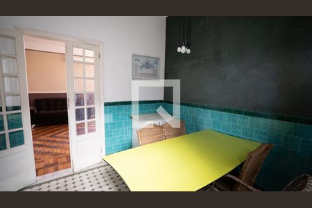 Apartamento para alugar com 124m², 3 quartos e sem vagaCopa