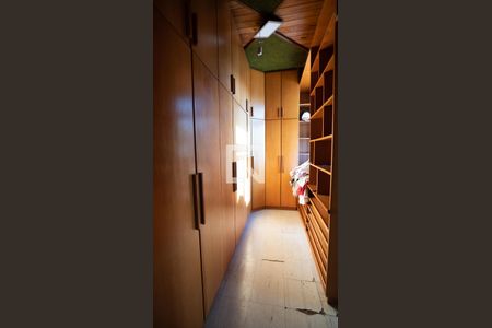 Apartamento para alugar com 124m², 3 quartos e sem vagaQuarto - Armários