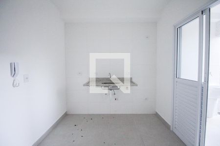 sala / cozinha de apartamento à venda com 2 quartos, 55m² em Vila Medeiros, São Paulo