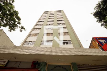 Studio para alugar com 30m², 1 quarto e sem vaga Studio para alugar com 30m², 1 quarto e sem vagaFachada