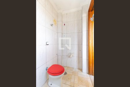 Banheiro de kitnet/studio para alugar com 1 quarto, 30m² em Liberdade, São Paulo