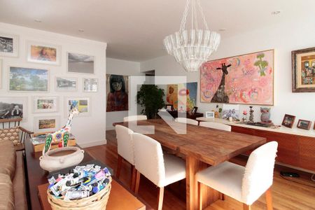 Sala de apartamento à venda com 3 quartos, 177m² em Higienópolis, São Paulo