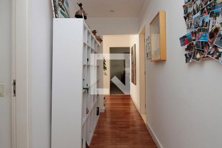 Apartamento à venda com 177m², 3 quartos e 1 vagaCorredor