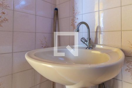 Casa à venda com 240m², 3 quartos e 2 vagas Casa à venda com 240m², 3 quartos e 2 vagasEdícula