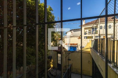 Casa à venda com 240m², 3 quartos e 2 vagas Casa à venda com 240m², 3 quartos e 2 vagasEdícula