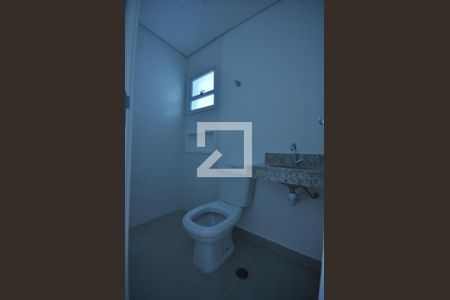 Banheiro de apartamento à venda com 1 quarto, 28m² em Vila Medeiros, São Paulo