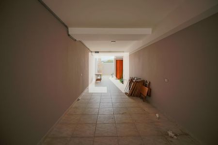 Casa para alugar com 170m², 3 quartos e 6 vagas Casa para alugar com 170m², 3 quartos e 6 vagasGaragem